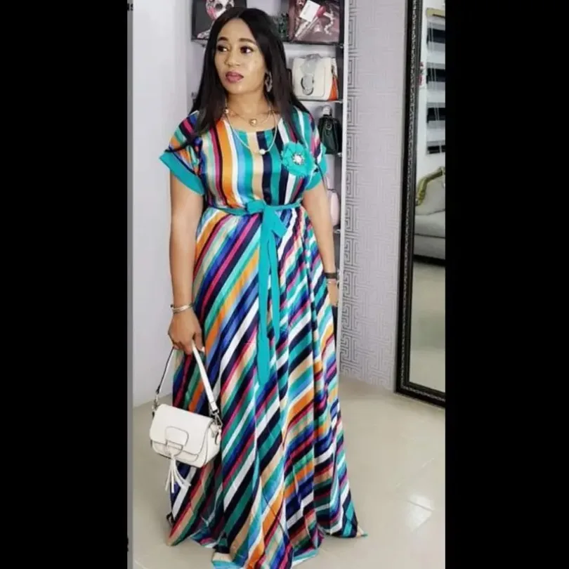 

European Dashiki Muslim Abayas For Women Dubai Maxi Bazin Dresses Pattern Print Kaftan Batwing Sleeve Sashes Pullover Robe