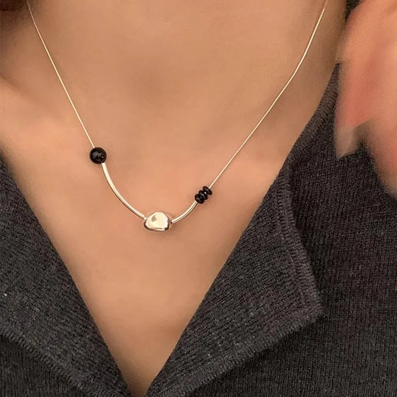 PANJBJ 925 Sterling Silver Irregular Black Agate Necklace for Women Girl Bead Snake Bone Chain Sweet Gift Dropshipping
PANJBJ 925 Sterling Silver Irregular Black Agate Necklace for Women Girl Bead Snake Bone Chain Sweet Gift Dropshipping
