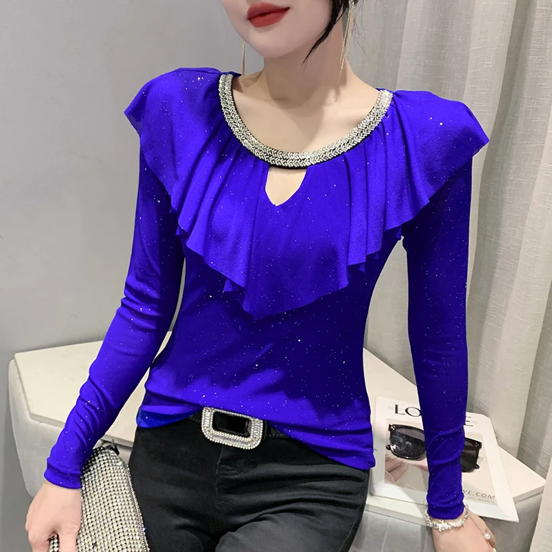 Женская футболка с длинным рукавом, круглым вырезом и бисером
Женская футболка с длинным рукавом, круглым вырезом и бисером