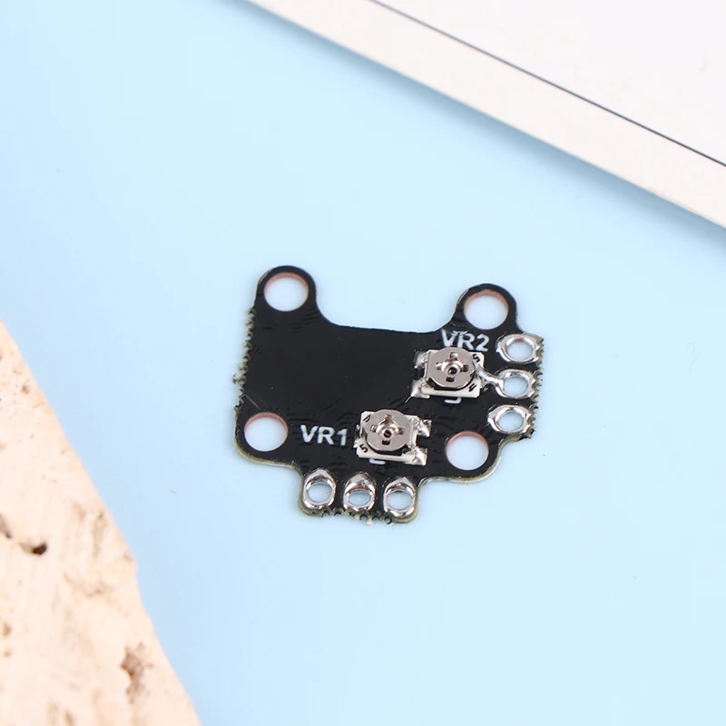 1pc Rocker Adjustment Plate Universal Gamepad Joystick Drift Repair Circuit Board Controller Analog Thumb Stick Game Accessories
1pc Rocker Adjustment Plate Universal Gamepad Joystick Drift Repair Circuit Board Controller Analog Thumb Stick Game Accessories