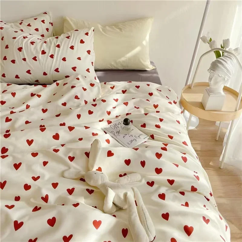Maternal And Baby Grade Washed Cotton Double-Layer Gauze Bedsheet Set Of Four Small Fresh Single Bed Sheets And Duvet Covers
Maternal And Baby Grade Washed Cotton Double-Layer Gauze Bedsheet Set Of Four Small Fresh Single Bed Sheets And Duvet Covers