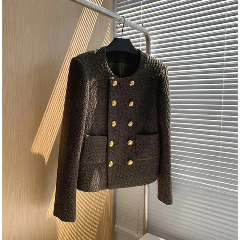 

Женская Роскошная твидовая короткая куртка, Свободное пальто, элегантный двубортный топ с длинным рукавом из французского золота, Весенняя мода, новинка 2023 года