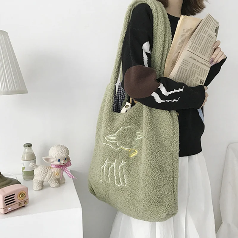 Cute Large-Capacity Women Lamb Like Embroidery Shoulder Tote Bag Female Casual Shopping Bag Winter New Design Small Travel Bags
Cute Large-Capacity Women Lamb Like Embroidery Shoulder Tote Bag Female Casual Shopping Bag Winter New Design Small Travel Bags