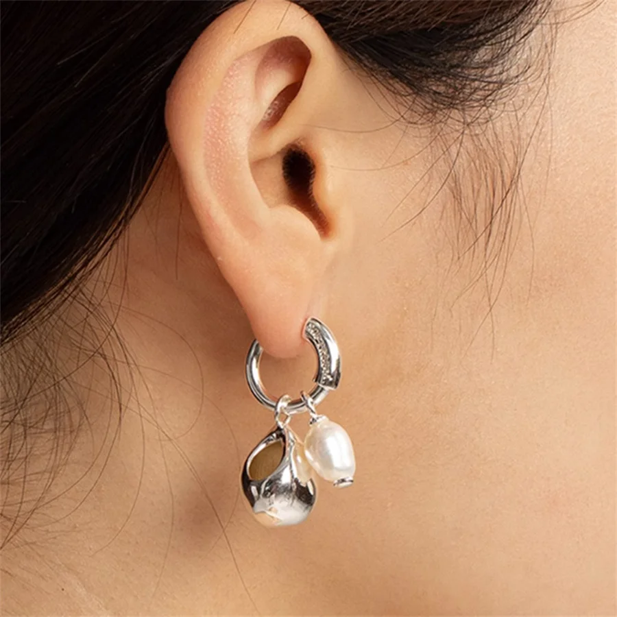 

French Ins Natural Pearl Water Droplets With Multiple Wearing Methods Detachable Earrings Women's High-End light luxury