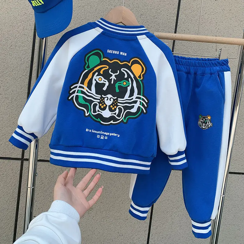 2022 Spring Autumn Children Clothes Set kids Zipper Hooded Tracksuits Toddler Coat+Pant 2Pcs Suits Little Child Sports Wear
2022 Spring Autumn Children Clothes Set kids Zipper Hooded Tracksuits Toddler Coat+Pant 2Pcs Suits Little Child Sports Wear