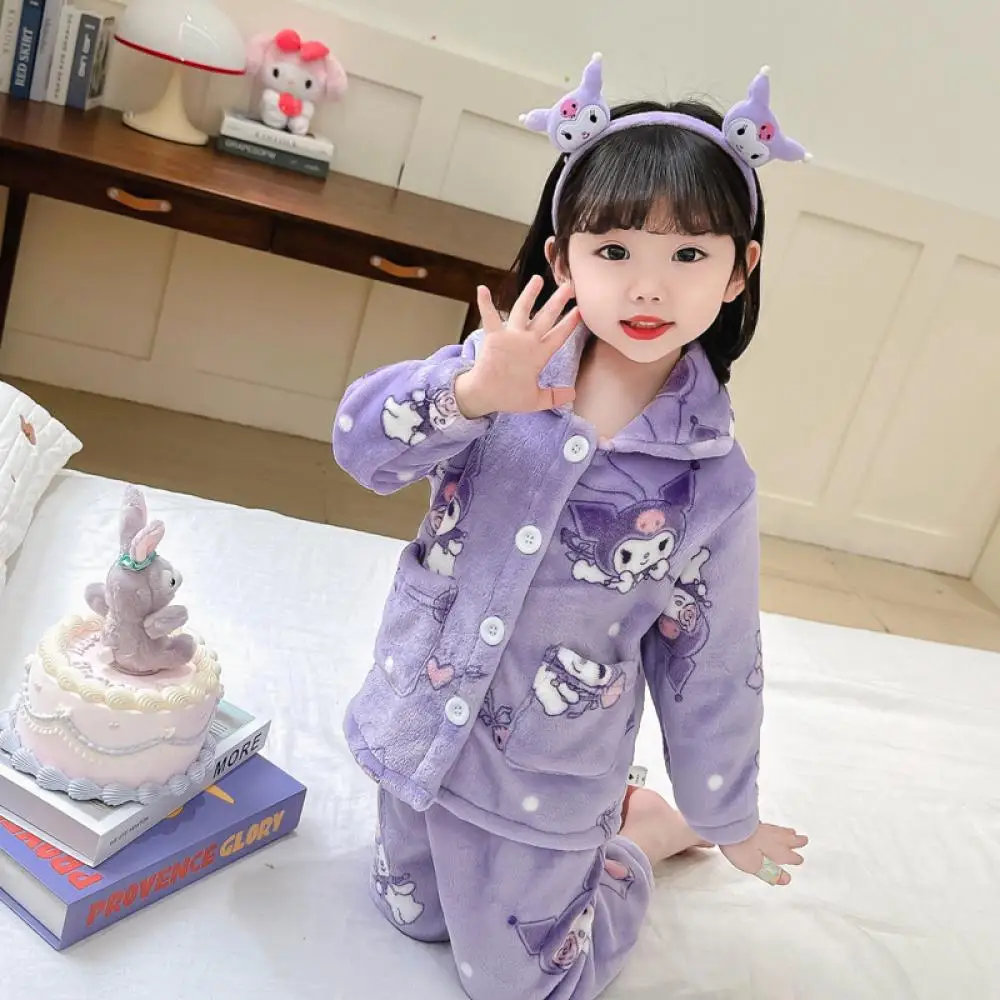 Sanrio Kurome Children's Pajamas Girl Suit Home Cardigan Long Sleeves Plus Velvet Thicken Korean Version Cartoon Anime Figuret
Sanrio Kurome Children's Pajamas Girl Suit Home Cardigan Long Sleeves Plus Velvet Thicken Korean Version Cartoon Anime Figuret
