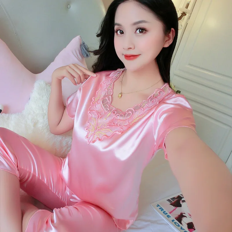 2022 2pcs Women Ice Silk Sleepwear Set 5Colors Homewear Nightwear Pyjamas Set Female Summer V-neck Sleepwear Outfits
2022 2pcs Women Ice Silk Sleepwear Set 5Colors Homewear Nightwear Pyjamas Set Female Summer V-neck Sleepwear Outfits