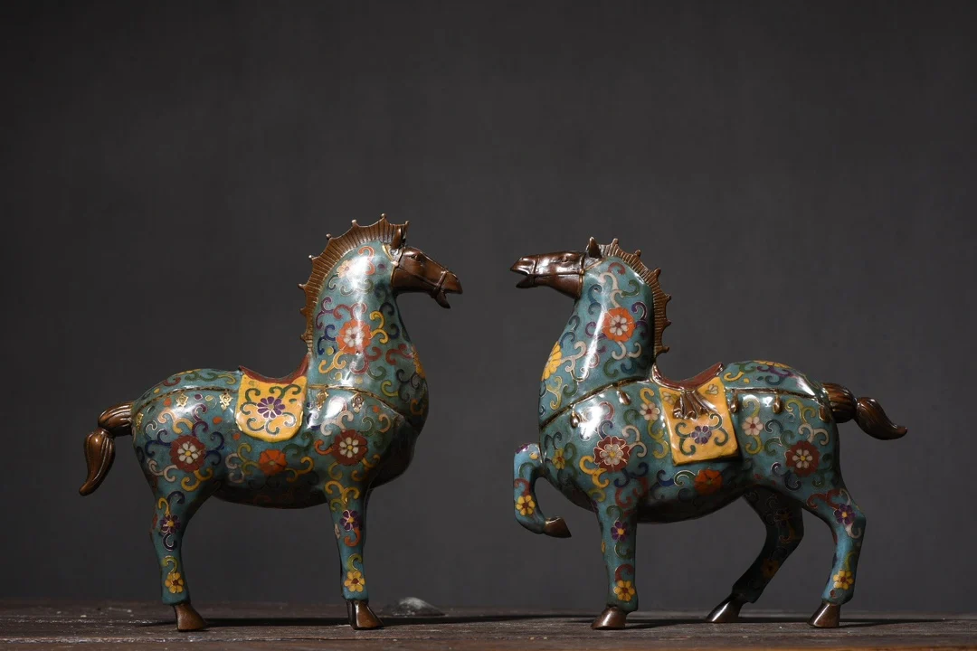 

9"Tibetan Temple Collection Old Bronze Cloisonne Enamel Horse Tang Ma Zodiac horse A pair Gather fortune ornament Town house