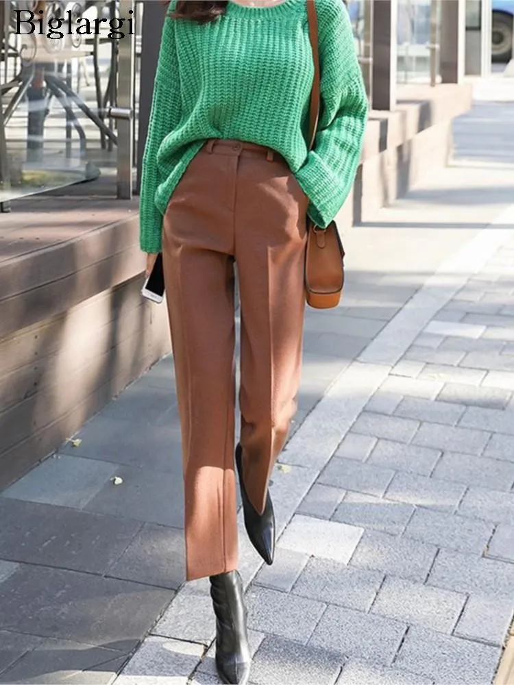 Autumn Winter Woolen Pant Women Korean Style Pleated Fashion Casual Ladies Trousers High Waist Office Woman Pencil Pants 2023
Autumn Winter Woolen Pant Women Korean Style Pleated Fashion Casual Ladies Trousers High Waist Office Woman Pencil Pants 2023