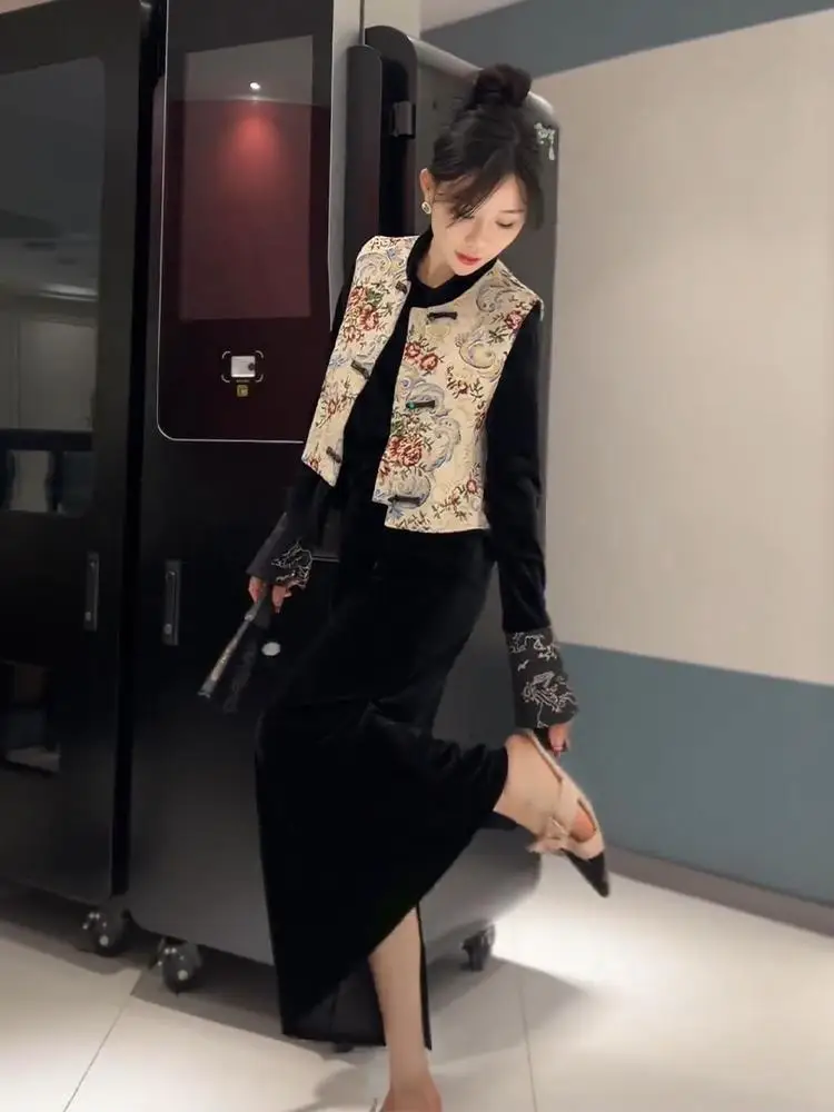 Корейское платье из двух частей, жилет, Женская Осенняя новая улучшенная жилетка в китайском стиле с пряжкой
Корейское платье из двух частей, жилет, Женская Осенняя новая улучшенная жилетка в китайском стиле с пряжкой