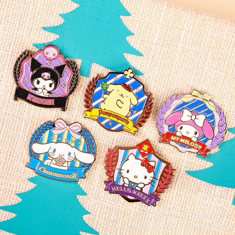 Sanrio значки Kuromi Hello Kitty моя мелодия Милая женская модная заколка аксессуары для мультяшной одежды сумка металл
Sanrio значки Kuromi Hello Kitty моя мелодия Милая женская модная заколка аксессуары для мультяшной одежды сумка металл