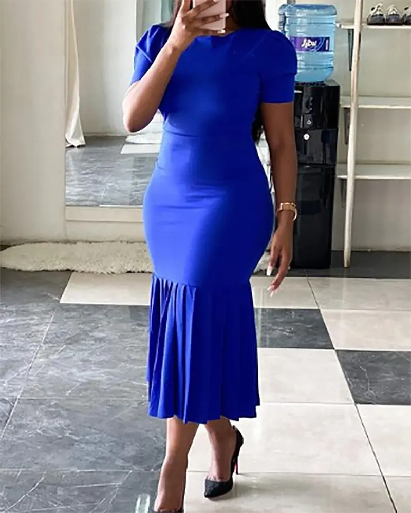 Women's Midi Pleated Evening Dress Blue Pink Short Sleeves O-neck Bodycon Prom Party Dresses 2023 Elegant Outwear Female Clothes
Women's Midi Pleated Evening Dress Blue Pink Short Sleeves O-neck Bodycon Prom Party Dresses 2023 Elegant Outwear Female Clothes