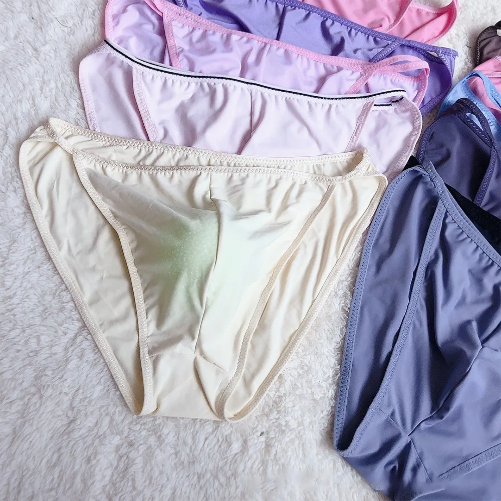 1Pcs Underpant All Seasons Underwear Bikini Breathable Bulge Ice Silk Machine Washable Men Pouch Sheer Stretch
1Pcs Underpant All Seasons Underwear Bikini Breathable Bulge Ice Silk Machine Washable Men Pouch Sheer Stretch