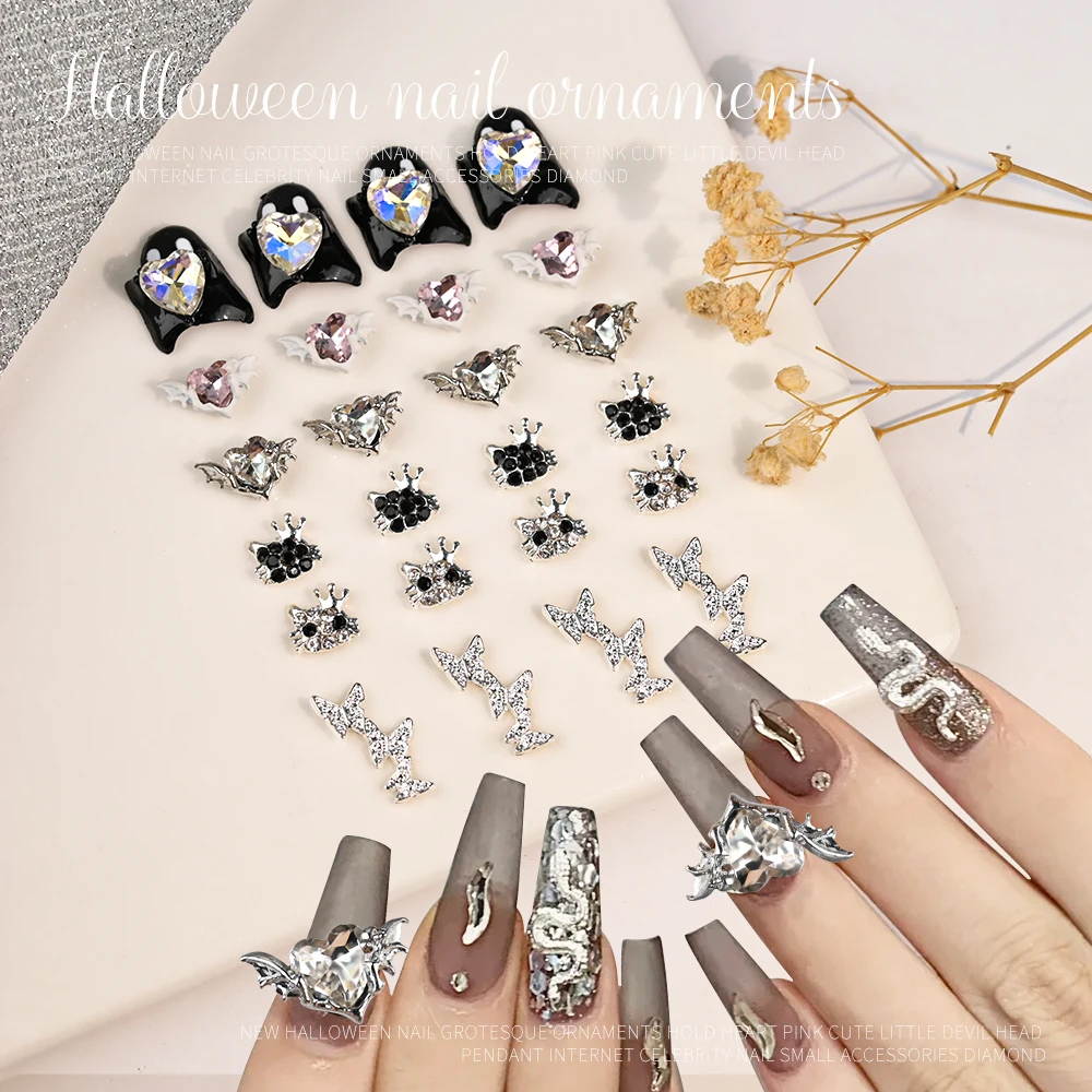 

10pcs Evil Heart Nail Art Charm 3D Punk Metal Retro Demon Wings with Diamonds Nail Decoration DIY Luxury Manicure Accessories