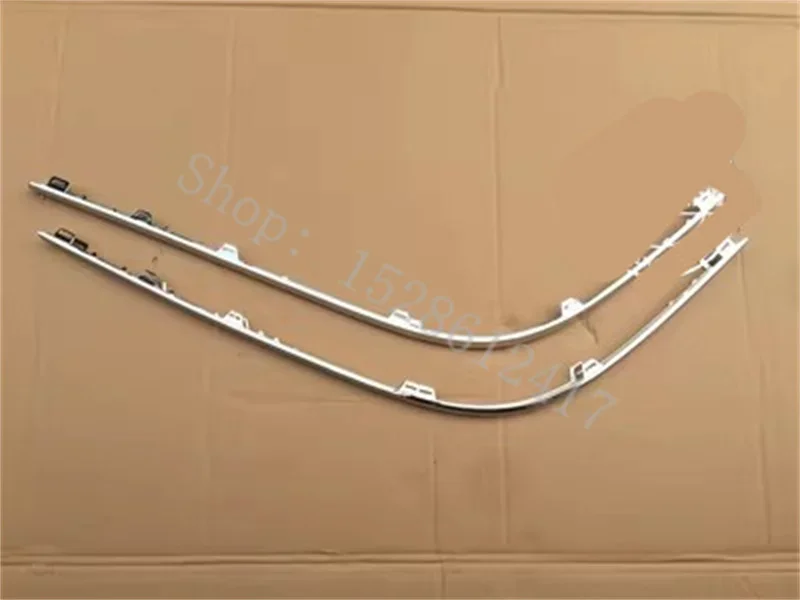 For VW Volkswagen PASSAT B8 2017 2018 2019 ABS car Rear bumper trim Chrome trim Protector strip Car Accessories
For VW Volkswagen PASSAT B8 2017 2018 2019 ABS car Rear bumper trim Chrome trim Protector strip Car Accessories