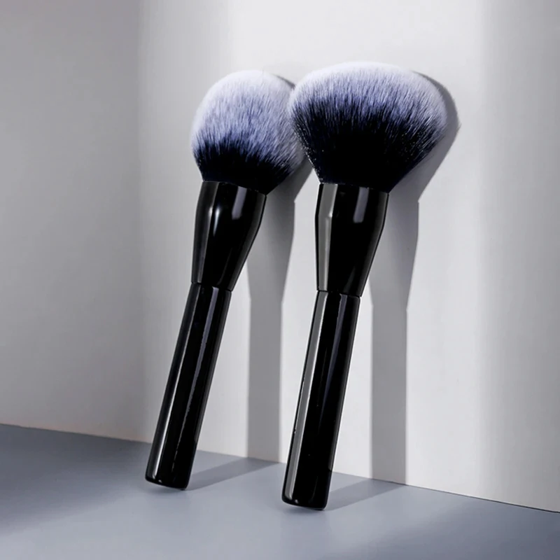1pc Professional Black Spft Soft Makeup Brushes Large Powder Brushes Foundation Makeup Brush Foundation Brush
1pc Professional Black Spft Soft Makeup Brushes Large Powder Brushes Foundation Makeup Brush Foundation Brush