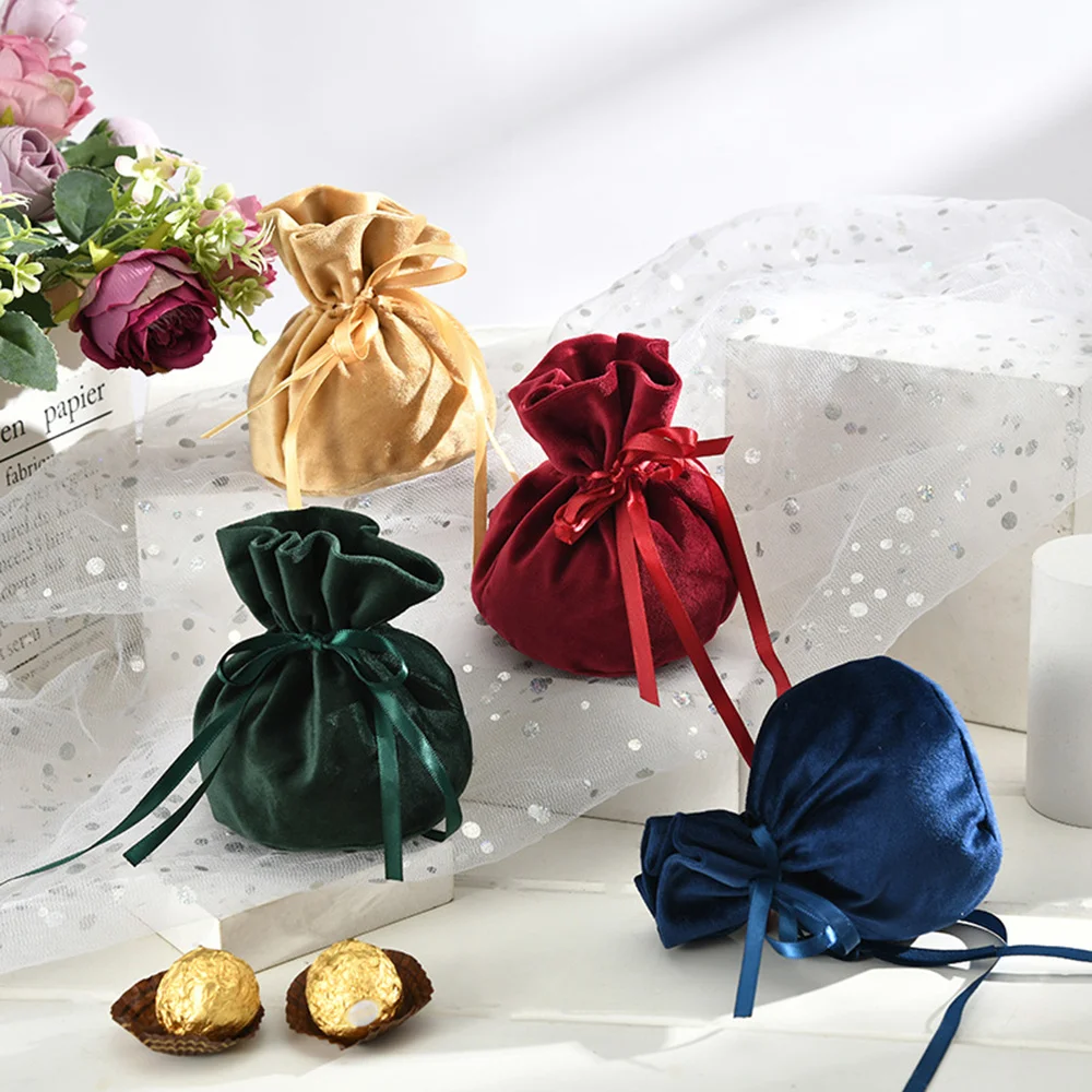 Easter Luxury Velvet Gift Bags With Pearl String Christmas Birthday Party Cooikes Candy Bags Boxes Jewelry Velvet Sachet Bags
Easter Luxury Velvet Gift Bags With Pearl String Christmas Birthday Party Cooikes Candy Bags Boxes Jewelry Velvet Sachet Bags
