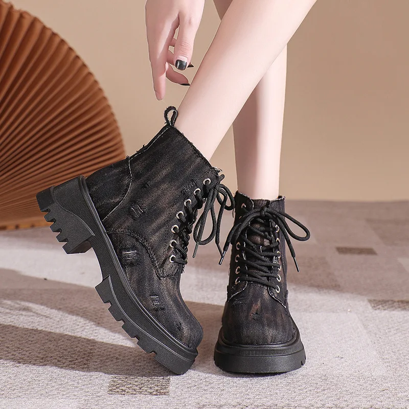 Fashion Thick Platform Women Short Boots Solid Motorcycle Boots 6cm High Heels Pumps For Womans Casual Shoes Female Ankle Boots
Fashion Thick Platform Women Short Boots Solid Motorcycle Boots 6cm High Heels Pumps For Womans Casual Shoes Female Ankle Boots