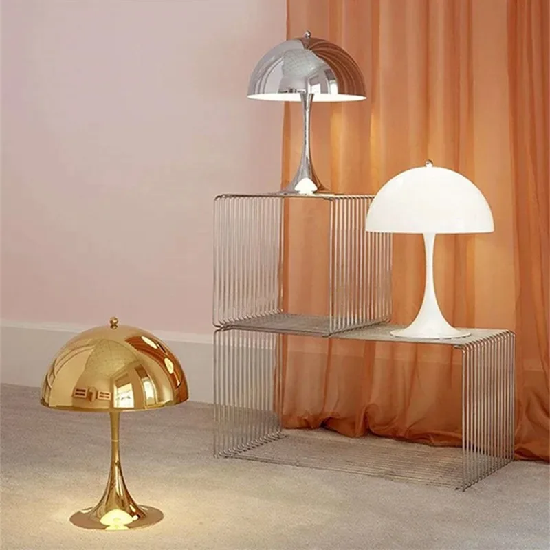 Scandinavian table lamps Plating Golden chrome mushroom lamp Simple Metal Bedroom Living Room restaurant led worklight light
Scandinavian table lamps Plating Golden chrome mushroom lamp Simple Metal Bedroom Living Room restaurant led worklight light