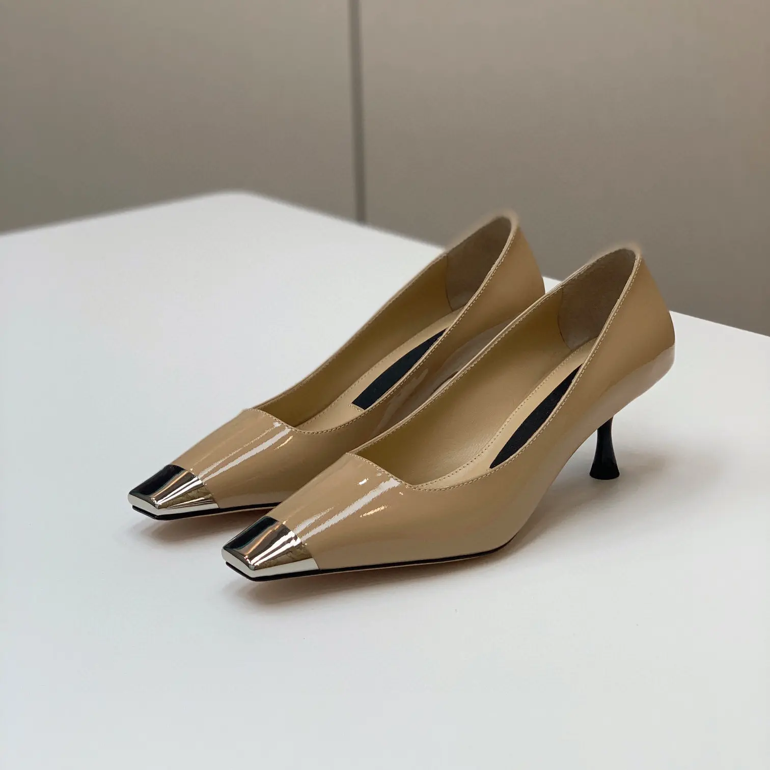 

Casual Designer Fashion Women Shoes Office Lady Apricot Black Genuine Leather Metal Point Toe High heels Stiletto Heeled Pumps