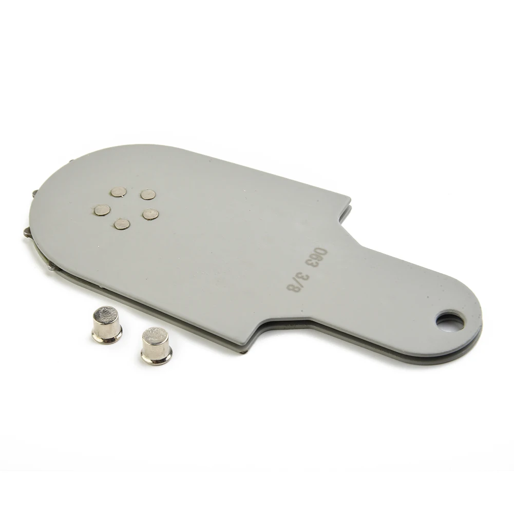 .050 Replacement Replaces Spare Part Replaceable .058 Sprocket Nose Tip .063 Gauge Guide For Oregon 30853 Accessory
.050 Replacement Replaces Spare Part Replaceable .058 Sprocket Nose Tip .063 Gauge Guide For Oregon 30853 Accessory