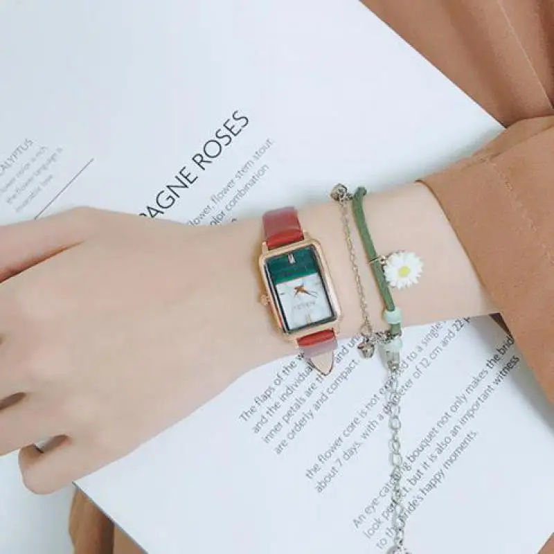 Fashion Rectangle Quartz Retro Dial Casual Wrist Watches Leather Strap Fashionable Clock Wrist Watch for Women Holidays Gift
Fashion Rectangle Quartz Retro Dial Casual Wrist Watches Leather Strap Fashionable Clock Wrist Watch for Women Holidays Gift