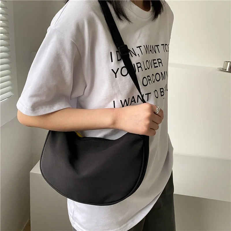 New Nylon Women's Shoulder Bag Stylish Women Crossbody Bags Designer Luxury Small Shoulder Bag Solid Color Zipper Lady Handbags
New Nylon Women's Shoulder Bag Stylish Women Crossbody Bags Designer Luxury Small Shoulder Bag Solid Color Zipper Lady Handbags