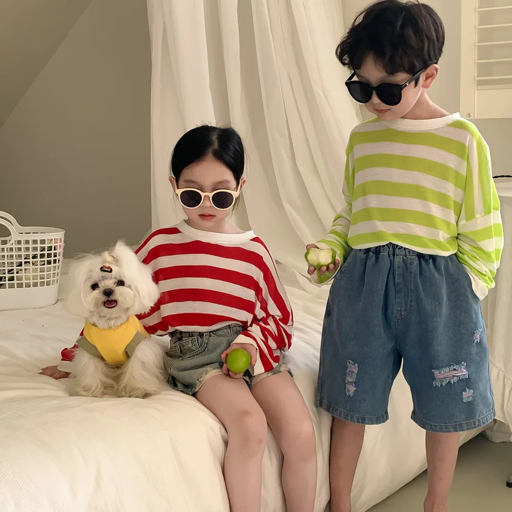 5376C Children's Sun-protection Clothes 2023 Summer Korean Striped Sunscreen Clothes Ice Silk Boy's Coat Girl's Pullover 
5376C Children's Sun-protection Clothes 2023 Summer Korean Striped Sunscreen Clothes Ice Silk Boy's Coat Girl's Pullover