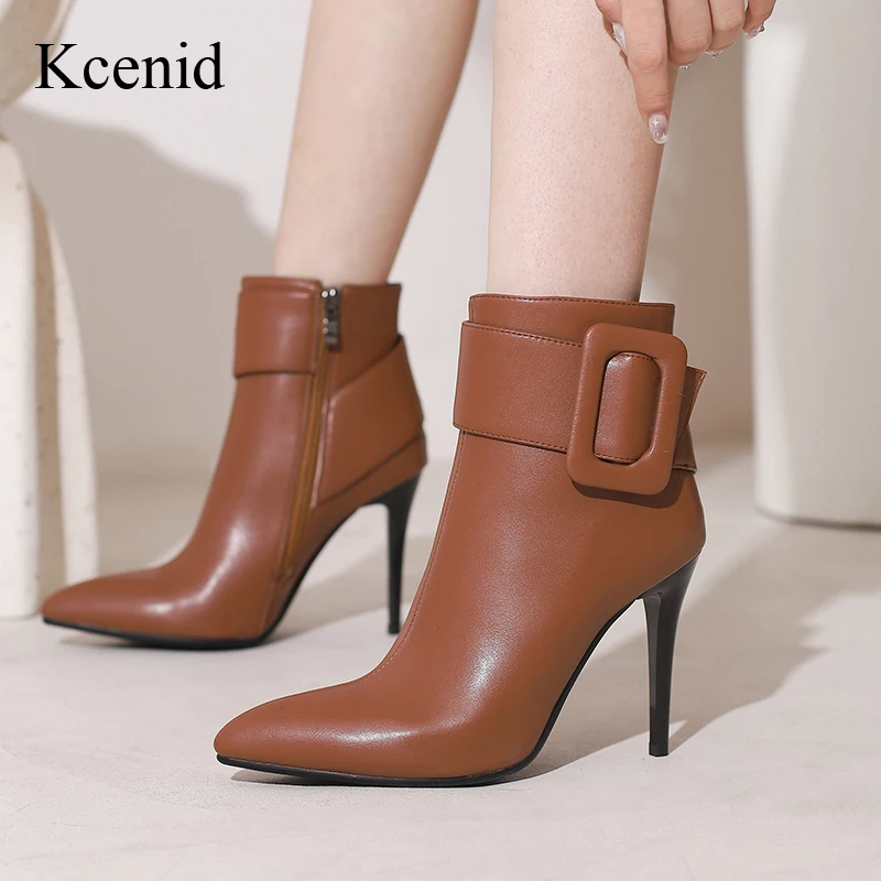 Kcenid Ladies Short Boots 2024 Fashion Square Button Pointed Toe Stiletto High Heel Ankle Boots For Women Short Plush Party Shoe
Kcenid Ladies Short Boots 2024 Fashion Square Button Pointed Toe Stiletto High Heel Ankle Boots For Women Short Plush Party Shoe