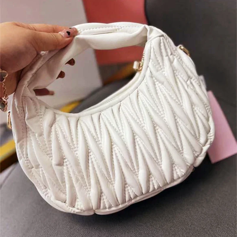 Women Classic Product Designer Bag Crossbody Luxury Underarm Bag High-quality 2024 Leather Fashionable Handbag Ne _DG-148981346_
Women Classic Product Designer Bag Crossbody Luxury Underarm Bag High-quality 2024 Leather Fashionable Handbag Ne _DG-148981346_