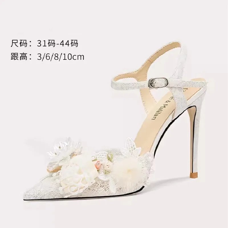 Новинка весна/лето, остроносые кружевные сандалии с цветами на тонком высоком каблуке для банкетных платьев, большие и маленькие размеры, женская обувь
Новинка весна/лето, остроносые кружевные сандалии с цветами на тонком высоком каблуке для банкетных платьев, большие и маленькие размеры, женская обувь