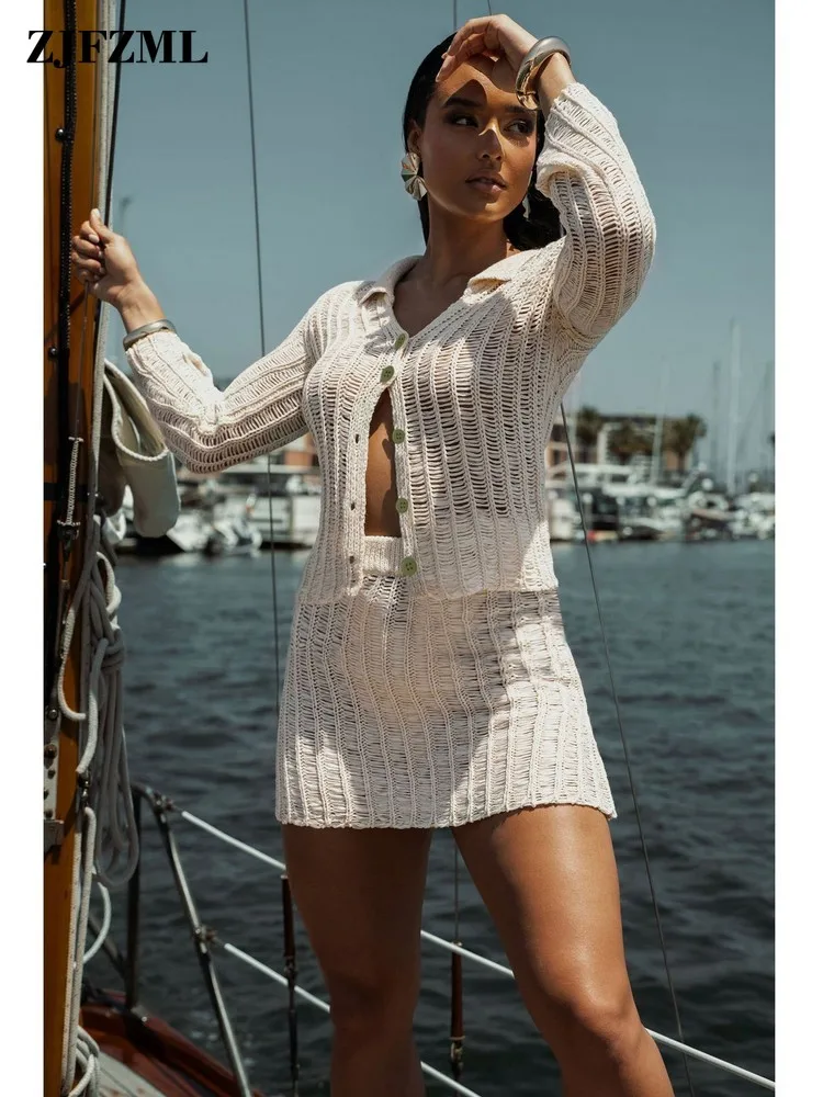 See Through Knitted 2 Piece Outfits Vacation Skirt Sets For Girls V Neck Button Up Short Top + High Waisted Mini Skirts Suits
See Through Knitted 2 Piece Outfits Vacation Skirt Sets For Girls V Neck Button Up Short Top + High Waisted Mini Skirts Suits