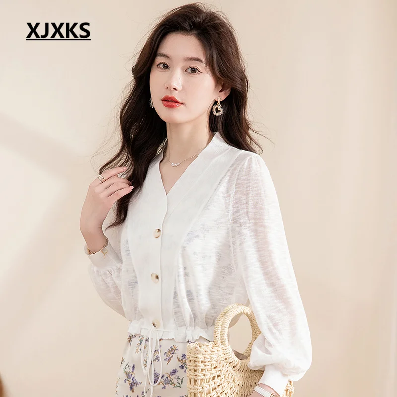 

XJXKS Fashion V-neck Summer Sunscreen 2023 New Loose Comfortable Short Tops Single-breasted Linen Knit Jacket