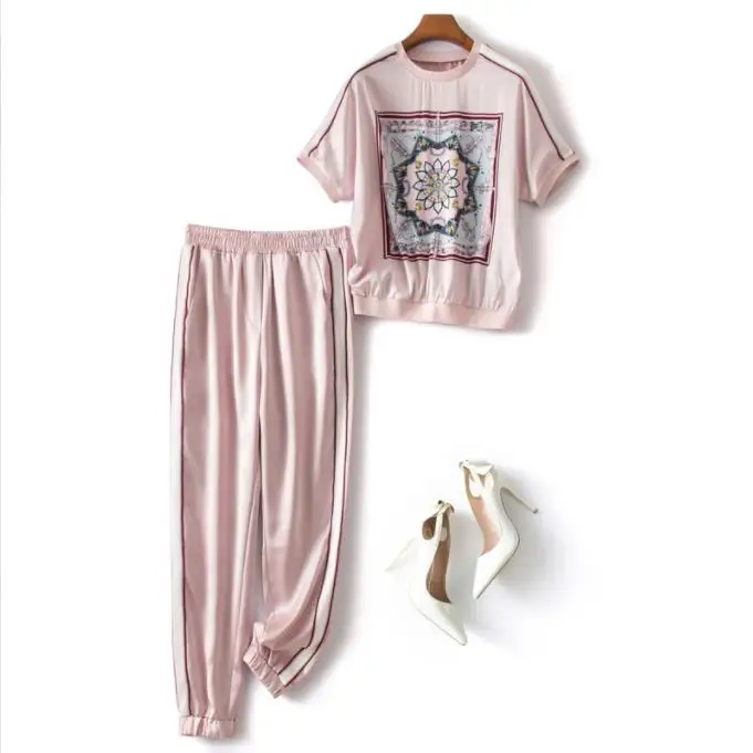 European and American Women's Summer 2022 New Printed T-shirt with Short Sleeves Nine Minutes of Pants Fashion Suits
European and American Women's Summer 2022 New Printed T-shirt with Short Sleeves Nine Minutes of Pants Fashion Suits
