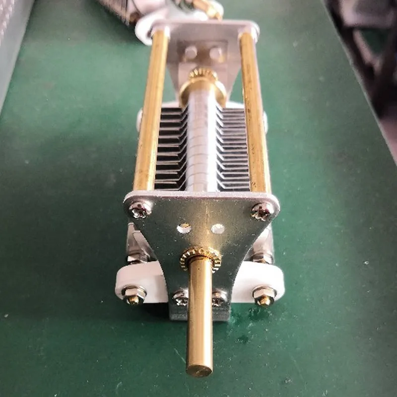 Adjustable Air Variable Capacitor 85P / 130P Withstand voltage 1500V 12-85PF / 13-130PF
Adjustable Air Variable Capacitor 85P / 130P Withstand voltage 1500V 12-85PF / 13-130PF
