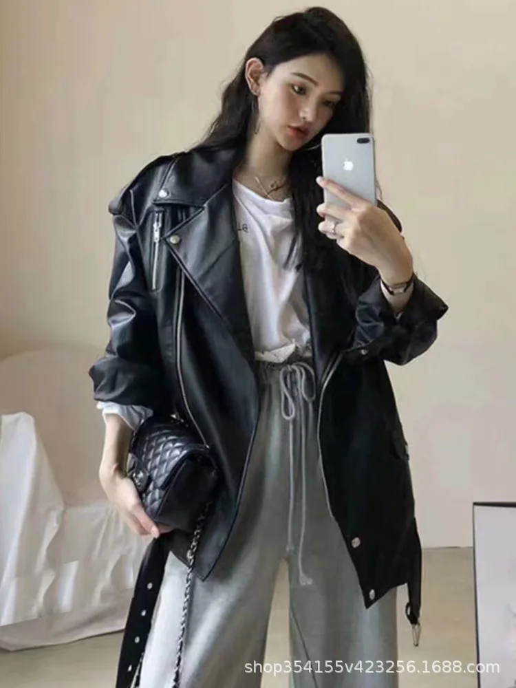 Black Leather Jackets For Women Medium Long Korea Outerwear Coat Women's Winter Autumn Locomotive BF Pu Jacket Oversize Jacket
Black Leather Jackets For Women Medium Long Korea Outerwear Coat Women's Winter Autumn Locomotive BF Pu Jacket Oversize Jacket