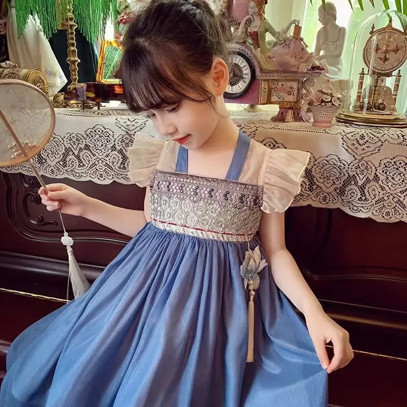 Kids Girls Dress Chinese Style Little Girl Embroidery Hanfu Summer Dress 2023 New Clothing Childrens Princess Dress
Kids Girls Dress Chinese Style Little Girl Embroidery Hanfu Summer Dress 2023 New Clothing Childrens Princess Dress