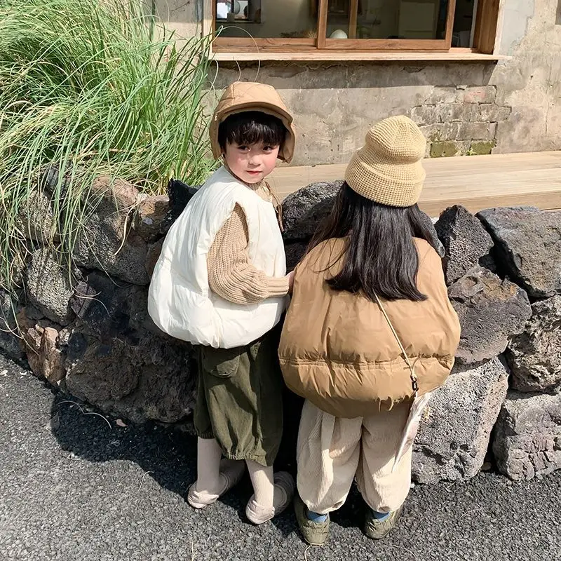 Child Vest Girls Boys' Winter Warmth Thickened Down Korean Style Outdoor Sleeveless Jacket Fashion Kids Garmentstortoise Shell
Child Vest Girls Boys' Winter Warmth Thickened Down Korean Style Outdoor Sleeveless Jacket Fashion Kids Garmentstortoise Shell