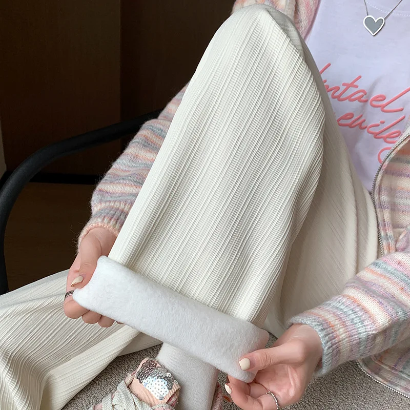 2023 Casual Women Long Pants Autumn Winter High Waist Wide Leg Pants Thick Fleece Inside Female Long Pants Trousers
2023 Casual Women Long Pants Autumn Winter High Waist Wide Leg Pants Thick Fleece Inside Female Long Pants Trousers