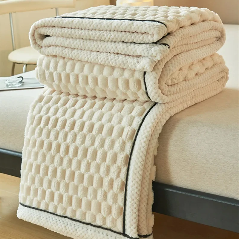 120x200cm Coral Velvet Double-sided Blanket Thickened Washable Moisture-absorbing Warm Blanket Multi-purpose Breathable Sheet
120x200cm Coral Velvet Double-sided Blanket Thickened Washable Moisture-absorbing Warm Blanket Multi-purpose Breathable Sheet