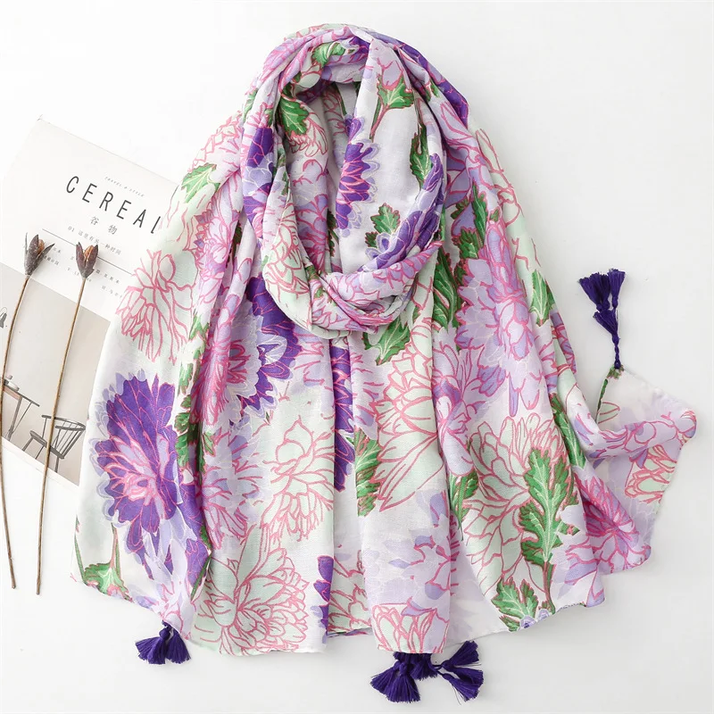 

2024 Beautiful Cotton Flower Print Tassel Gold Foil Scarf Shawls Long Floral Blossom Scarves Hijab Wrap