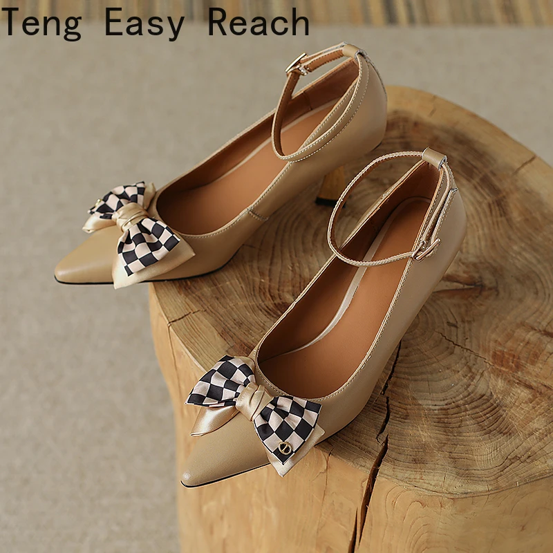 New Women Genuine Leather Hasp Lady Shoes Pointed Toe Thin Heels Pumps Party High Heel Ladies Footwear Spring Autumn black
New Women Genuine Leather Hasp Lady Shoes Pointed Toe Thin Heels Pumps Party High Heel Ladies Footwear Spring Autumn black
