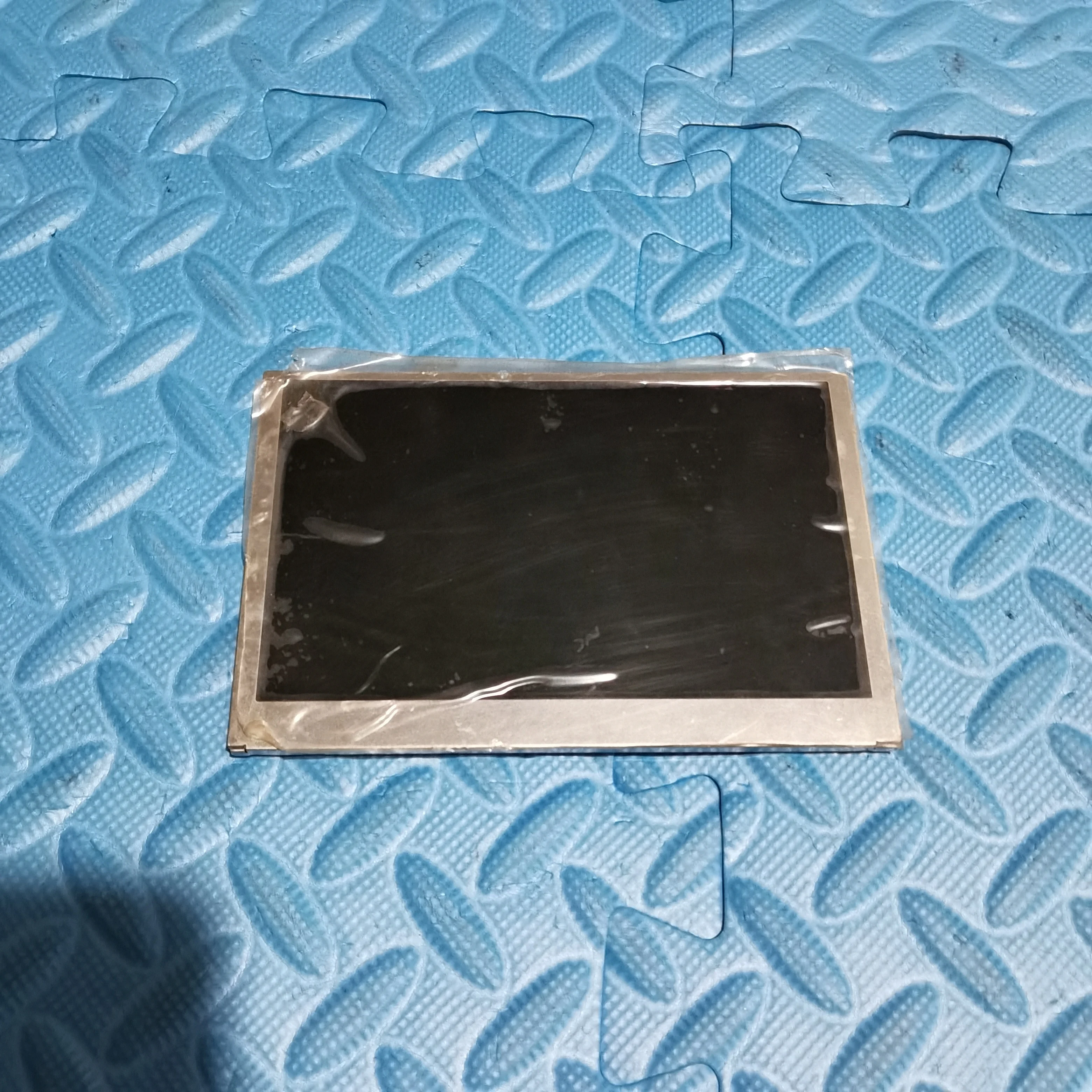 Free Shipping Original Grade A+ AA050ME01 5.0" inch LCD Display Screen Panel 800*480
Free Shipping Original Grade A+ AA050ME01 5.0" inch LCD Display Screen Panel 800*480