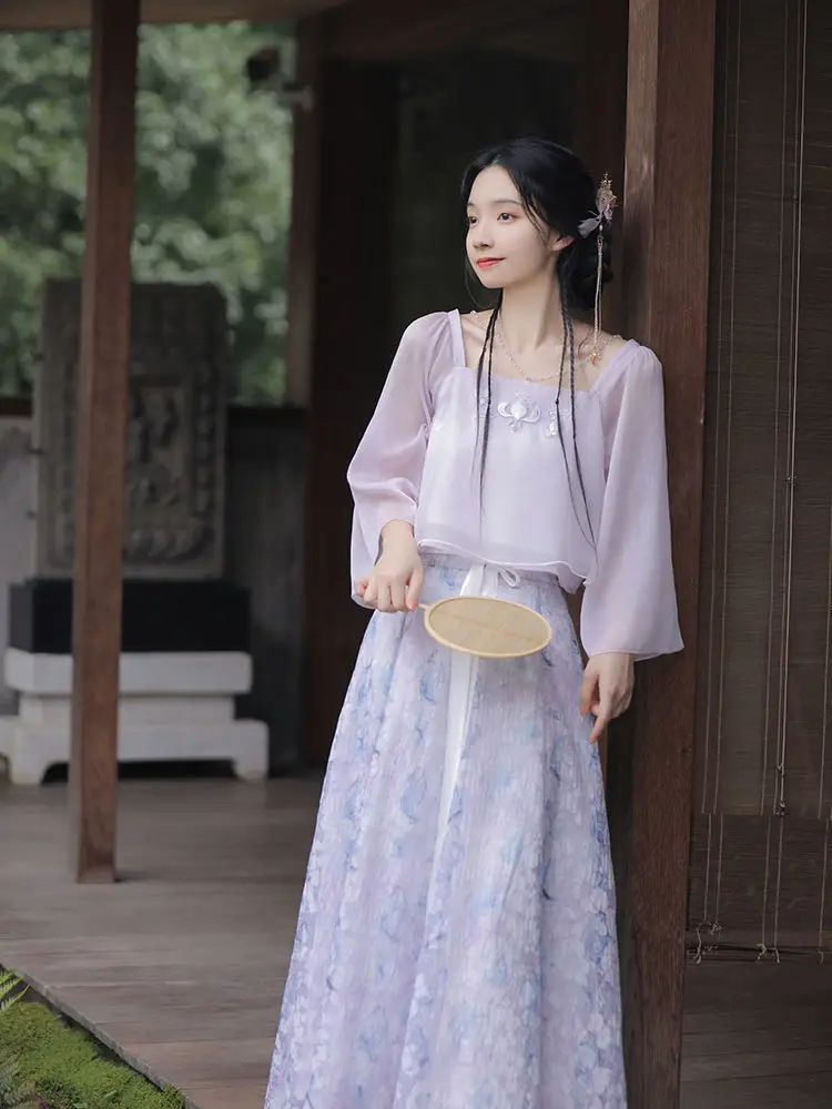 Китайское улучшенное шифоновое платье Hanfu Girl в национальном стиле, весна 2023, фиолетовое улучшенное повседневное винтажное платье с принтом
Китайское улучшенное шифоновое платье Hanfu Girl в национальном стиле, весна 2023, фиолетовое улучшенное повседневное винтажное платье с принтом