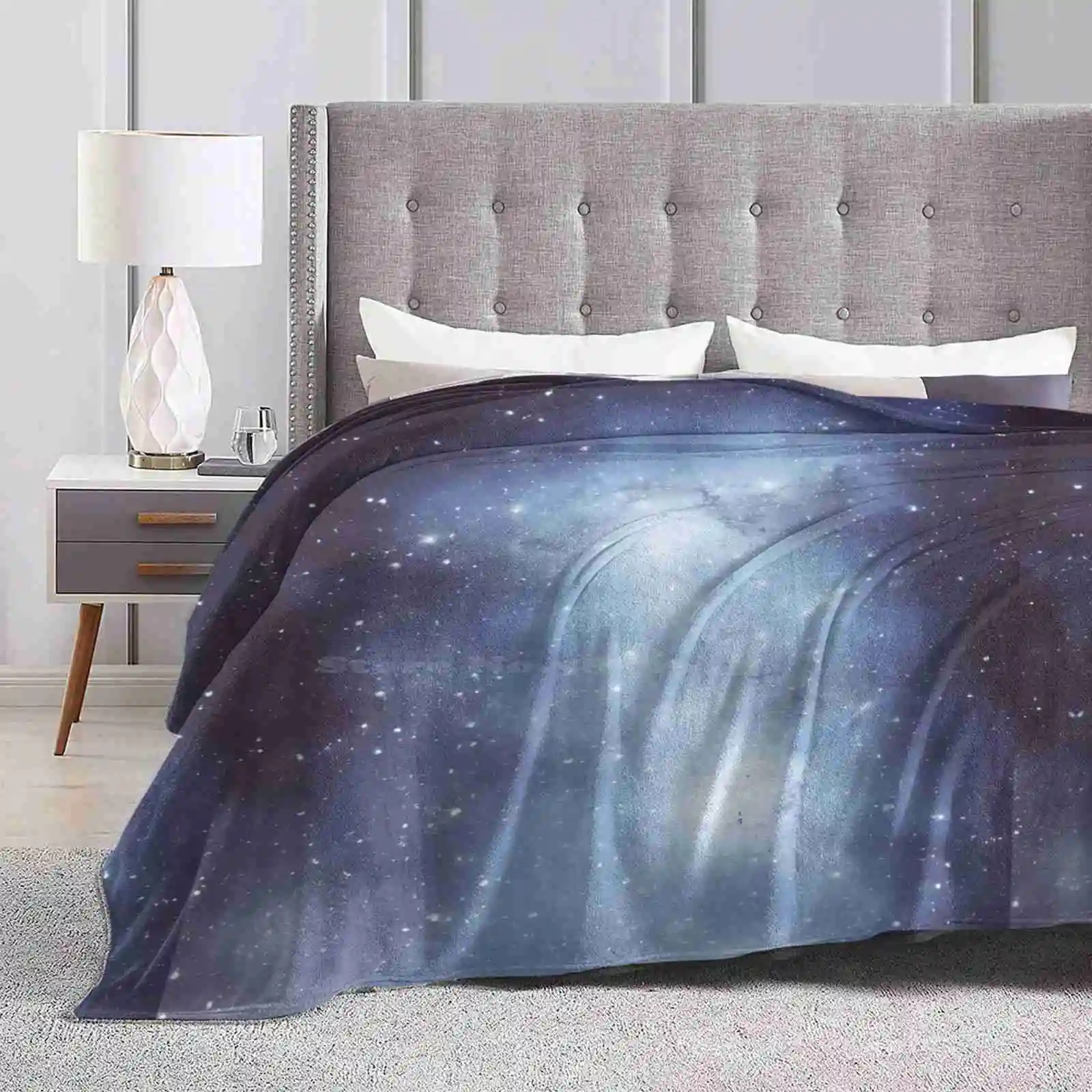 

Хит продаж, комнатное фланелевое одеяло со звездами в небе, домашнее одеяло с выдрой в космосе, солнечная система, планеты, фиолетовый космонавт, звезды