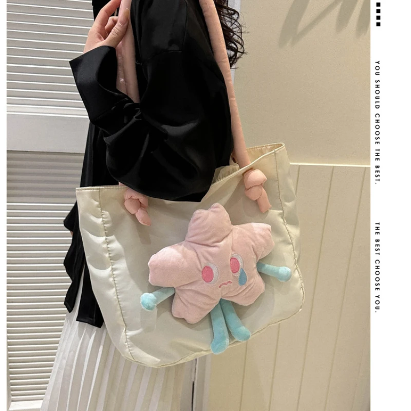 Корейская версия нишевого дизайна женская сумка новая звезда Сумка-тоут все студенты класс Большая вместительная сумка через плечо
Корейская версия нишевого дизайна женская сумка новая звезда Сумка-тоут все студенты класс Большая вместительная сумка через плечо