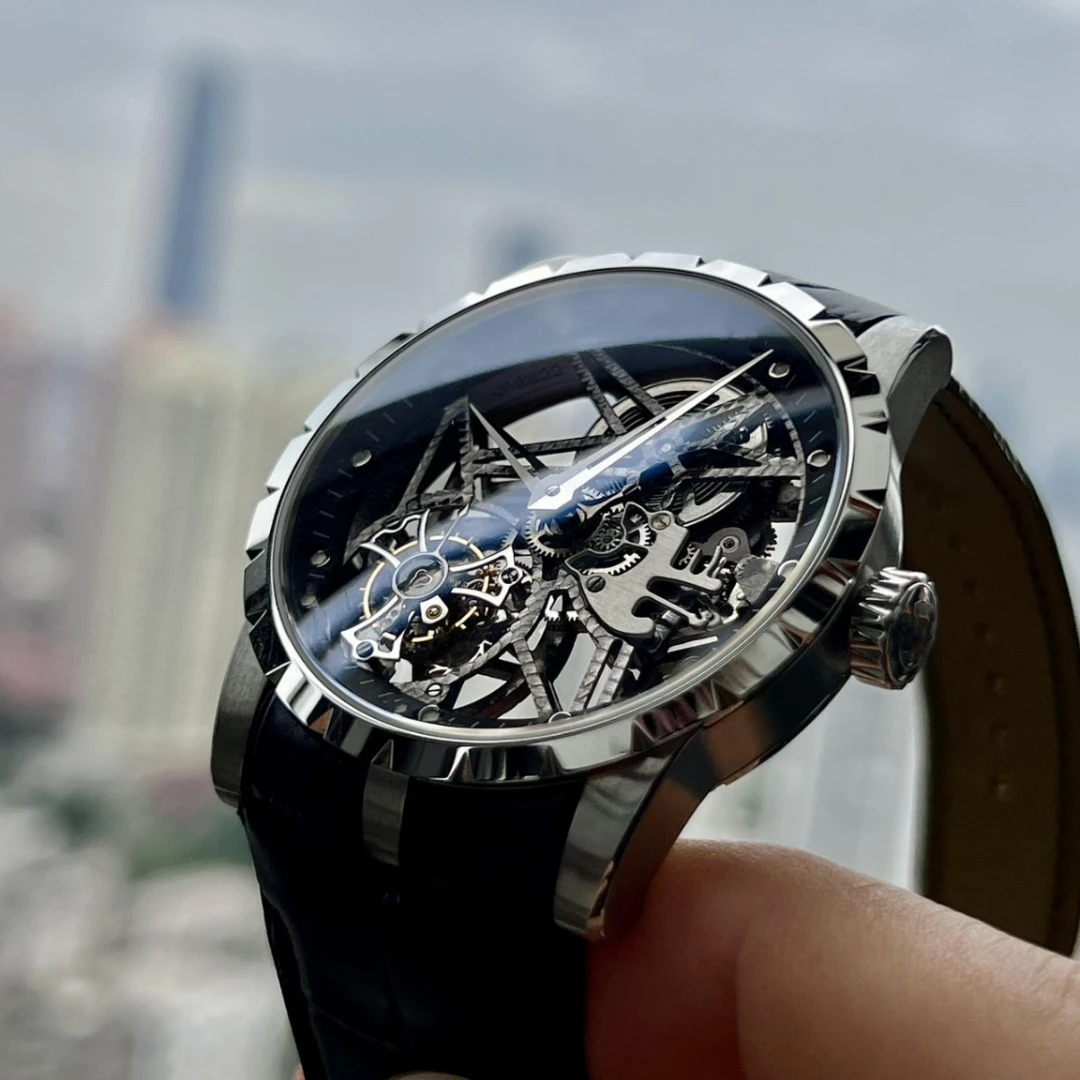 Tourbillon Men's Watch Excalibur Rddbex0393 with Skeleton Dial.Luxury fashion watch with Automatic mechanical movement
Tourbillon Men's Watch Excalibur Rddbex0393 with Skeleton Dial.Luxury fashion watch with Automatic mechanical movement