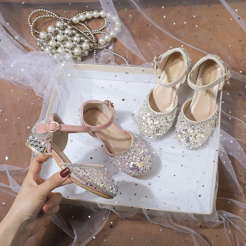 New Summer Fashion Sandals Girls High Heels Princess Toddler Performance Dance Shoes Children Baby Summer Leather Shoes 3C
New Summer Fashion Sandals Girls High Heels Princess Toddler Performance Dance Shoes Children Baby Summer Leather Shoes 3C
