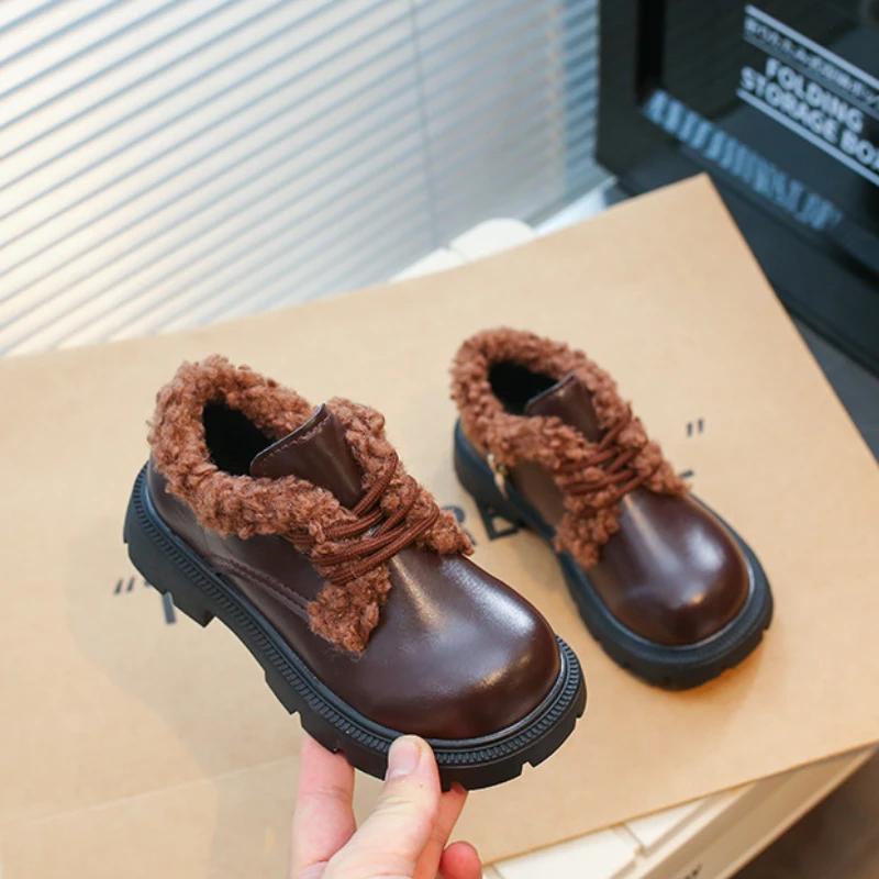 

Детская кожаная обувь, Зимняя школьная черная хлопковая обувь на толстой подошве для девочек, повседневная универсальная теплая детская плюшевая обувь с боковой молнией
