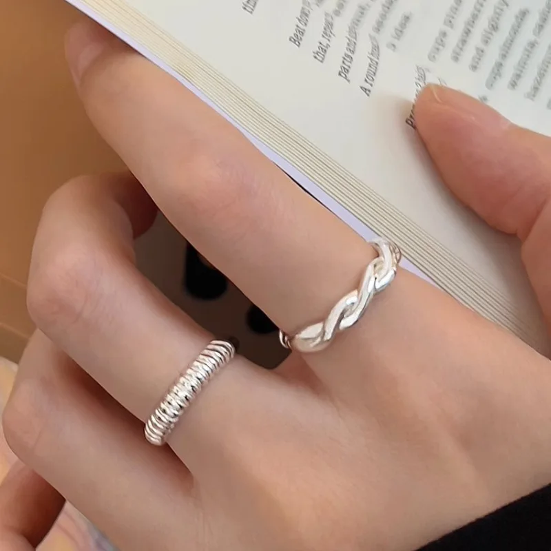 PANJBJ 925 Sterling Silve Overlapping Screw Ring for Women Gift Simple Fashion Versatile Trend Korean Jewelry Dropshipping
PANJBJ 925 Sterling Silve Overlapping Screw Ring for Women Gift Simple Fashion Versatile Trend Korean Jewelry Dropshipping